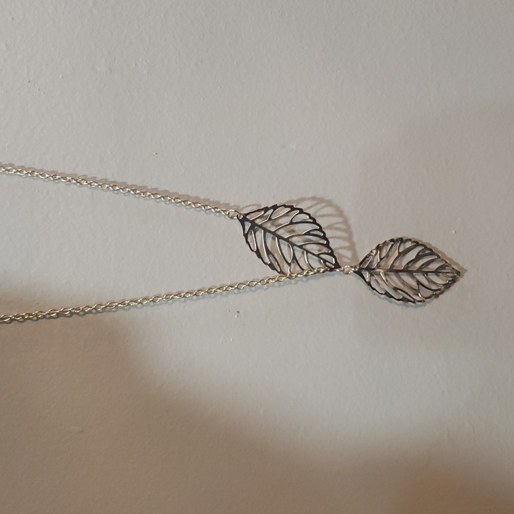 Necklace - Picture 4 of 4